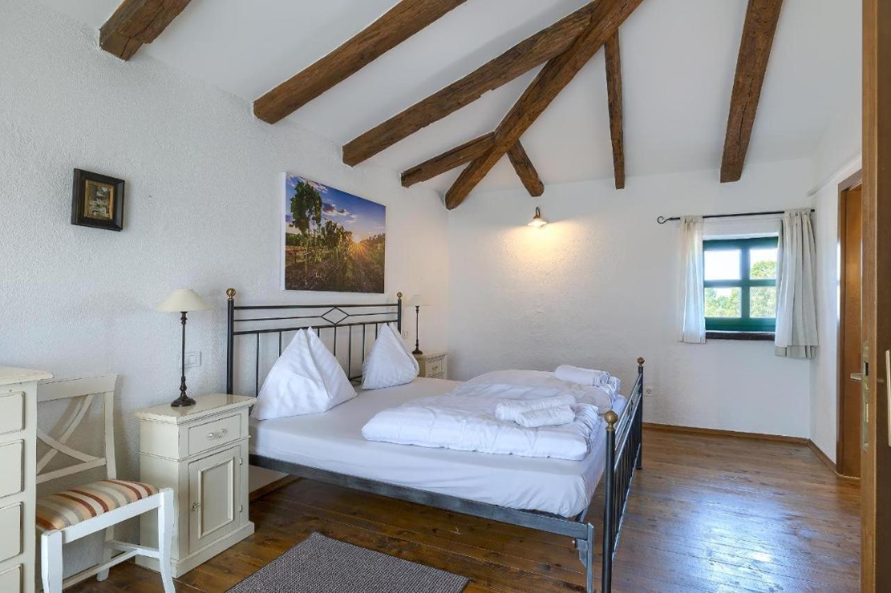 Villa Leopoldo By Istrian Country Houses Barat  ภายนอก รูปภาพ