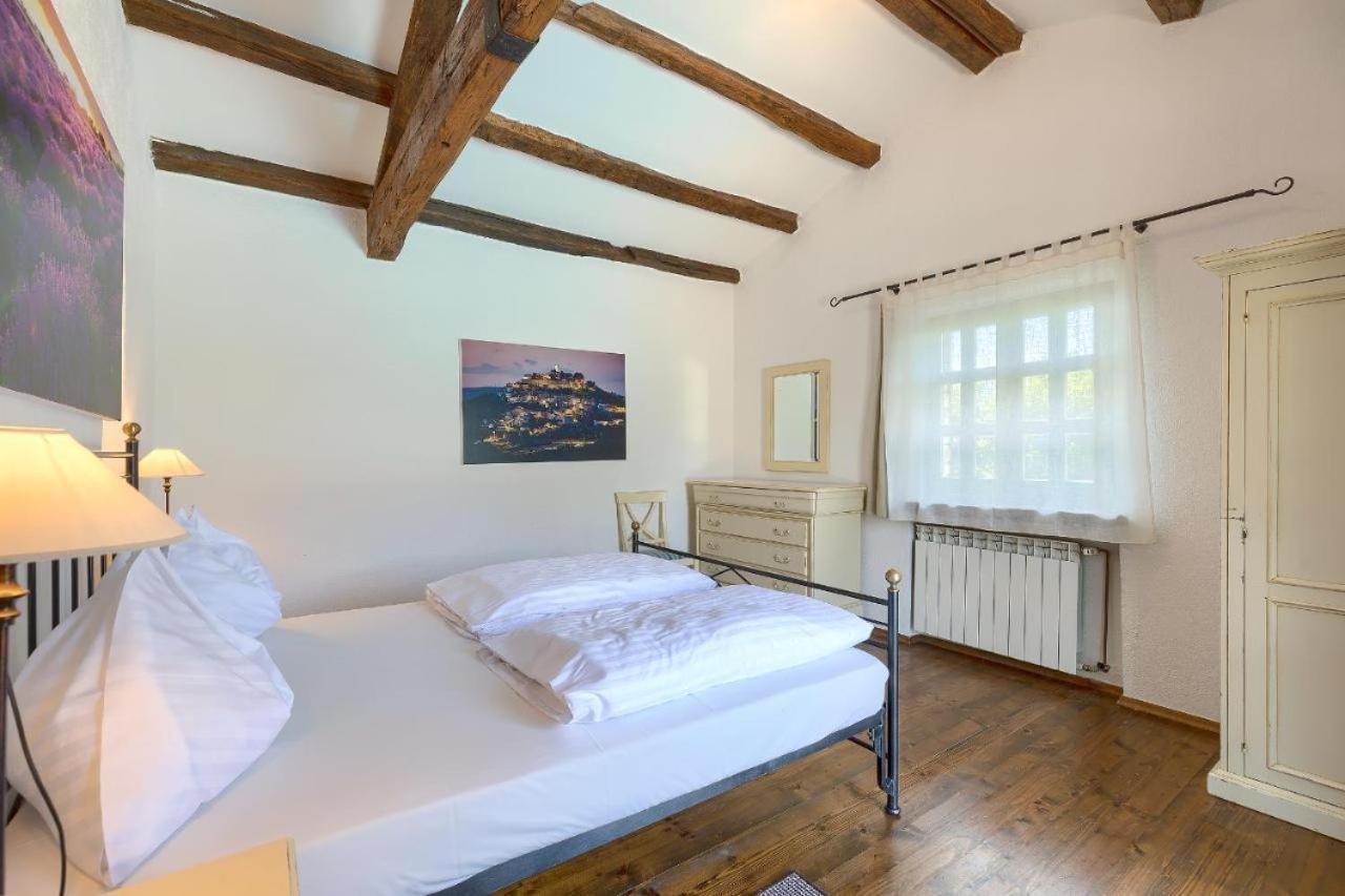 Villa Leopoldo By Istrian Country Houses Barat  ภายนอก รูปภาพ
